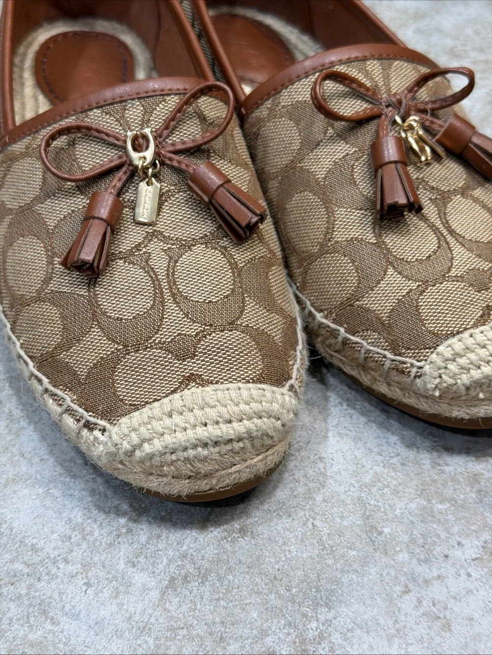 Coach Carson Espadrille Khaki/Saddle Size 7 Preowned